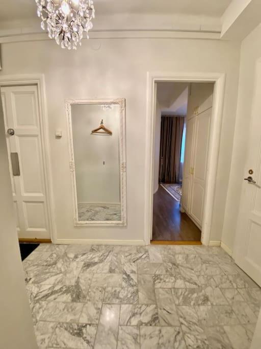 Glorious Apartment In Hakaniemi เฮลซิงกิ ภายนอก รูปภาพ